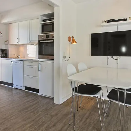Apartment Mahena - 2-3km From The Sea By Interhome *