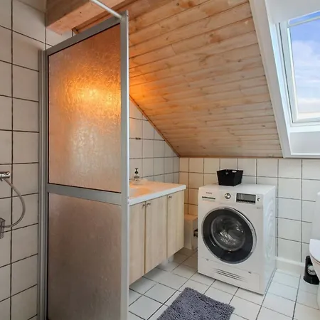 Mahena - 2-3km From The Sea By Interhome Leilighet *